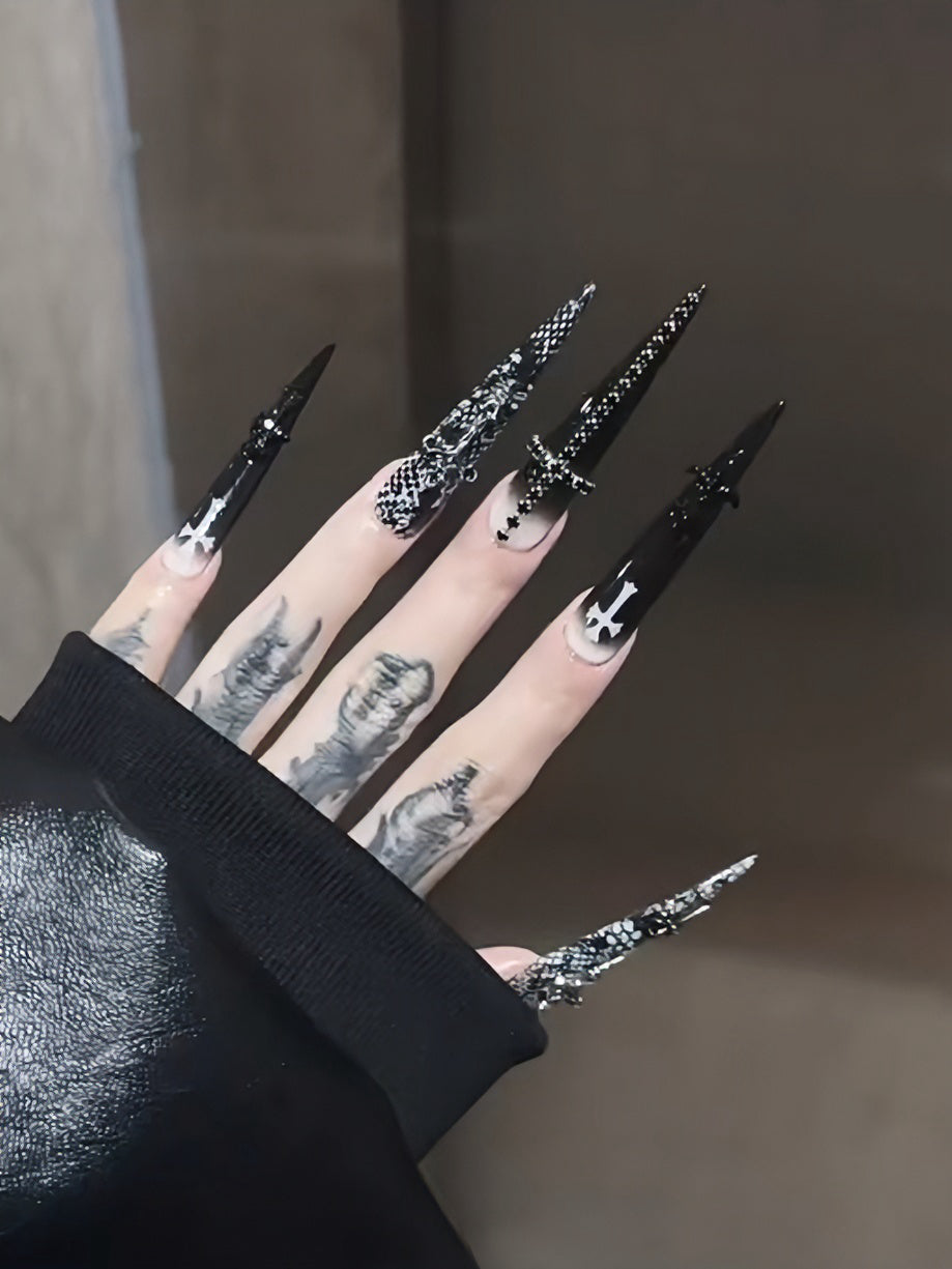 Handmade Stiletto Press‑on Nails ｜Black & White Angel