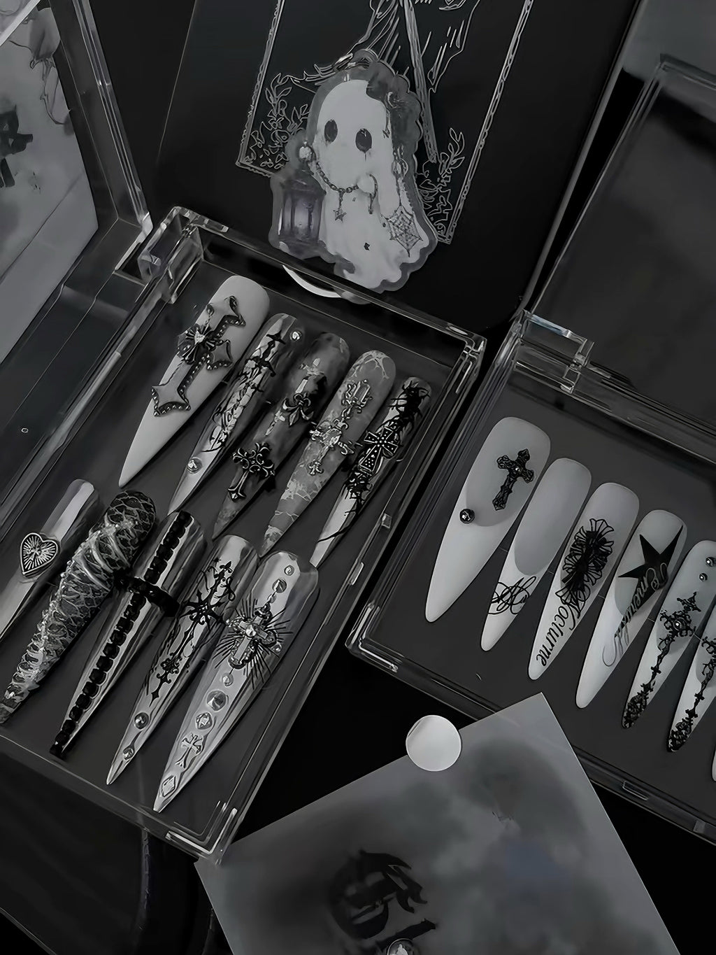 Handmade Stiletto Press‑on Nails ｜Dark Spire